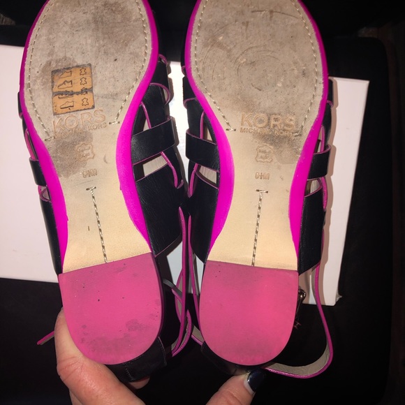 Michael Kors sandals (SOLD) - Picture 3 of 4